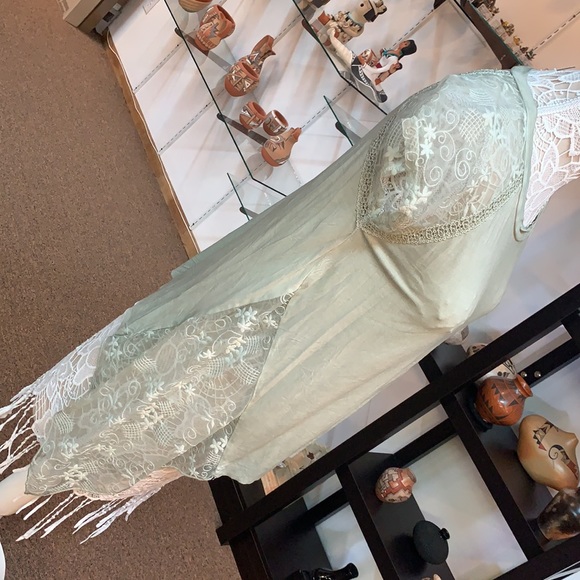 Gorgeous POL tee shirt with lace detail❤️❤… - Picture 5 of 11